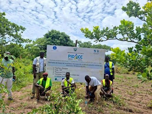 PROGRAMME INTÉGRÉ DE DÉVELOPPEMENT ET D’ADAPTATION AU CHANGEMENT CLIMATIQUE (PIDACC)
